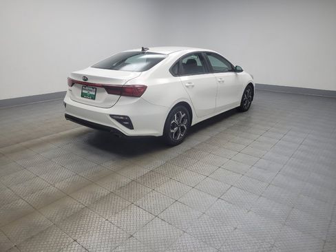 Used 2020 Kia Forte LXS FWD image 10