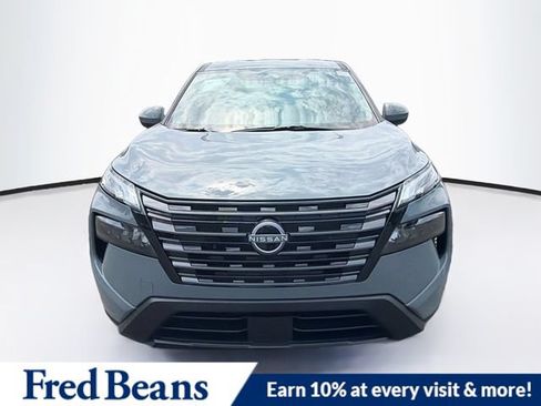 New 2026 Nissan Rogue SV w/ Cold Weather Package AWD/4WD image 2