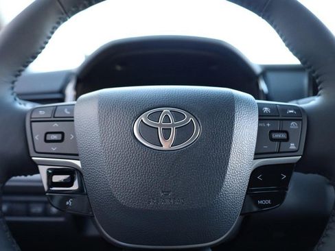 New 2026 Toyota Camry LE image 9