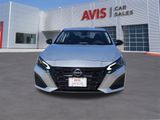 Used 2024 Nissan Altima 2.5 SV image 2