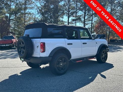 Certified 2024 Ford Bronco Black Diamond image 7