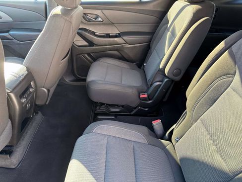 Certified 2023 Chevrolet Traverse LT image 8