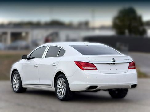 Used 2015 Buick LaCrosse Leather image 10