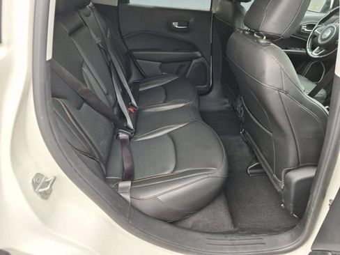 Used 2020 Jeep Compass Limited AWD/4WD image 29