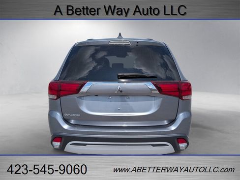 Used 2020 Mitsubishi Outlander ES FWD image 5
