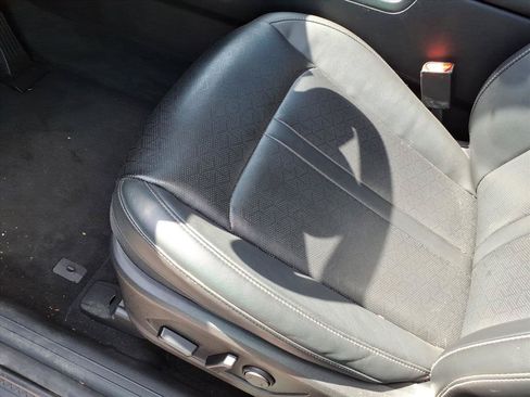 Used 2023 Kia Sorento EX w/ Panoramic Sunroof Package FWD image 21