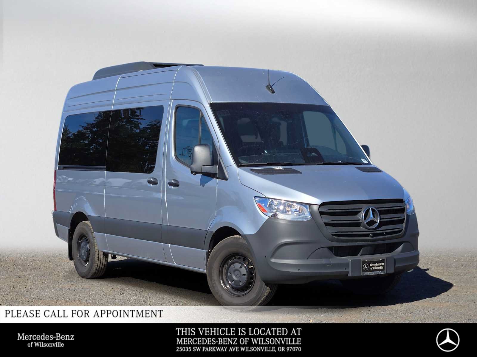 Used 2025 Mercedes-Benz Sprinter 2500 image 1
