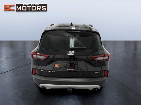 Used 2023 Ford Escape Platinum w/ Class II Trailer Tow Package AWD/4WD image 5