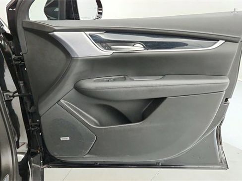 Certified 2024 Cadillac XT5 Premium Luxury w/ LPO, Floor Liner Package image 23