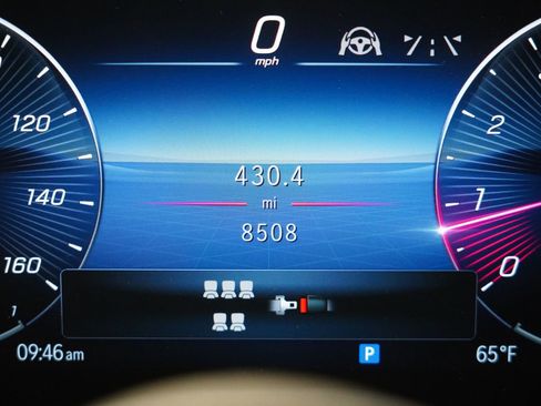 Used 2025 Mercedes-Benz GLE 350 4MATIC image 20