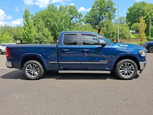 Used 2020 RAM 1500 Laramie AWD/4WD image 7