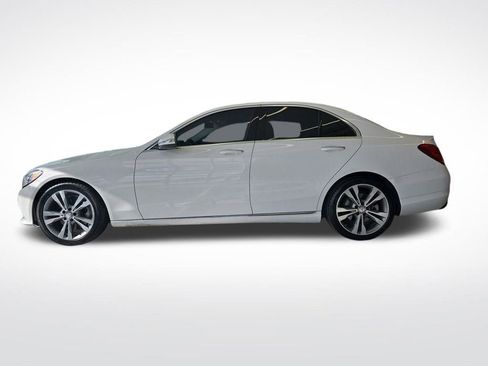 Used 2015 Mercedes-Benz C 300 Sedan image 2