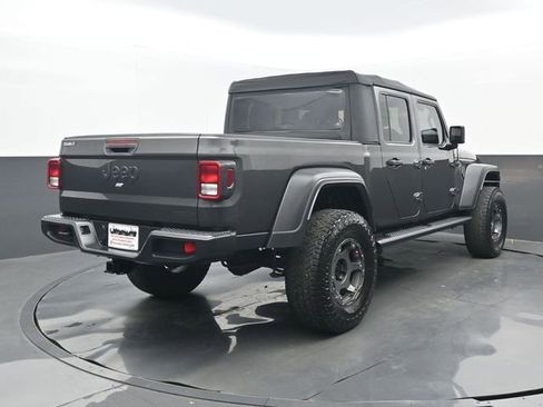 Used 2021 Jeep Gladiator Sport image 21