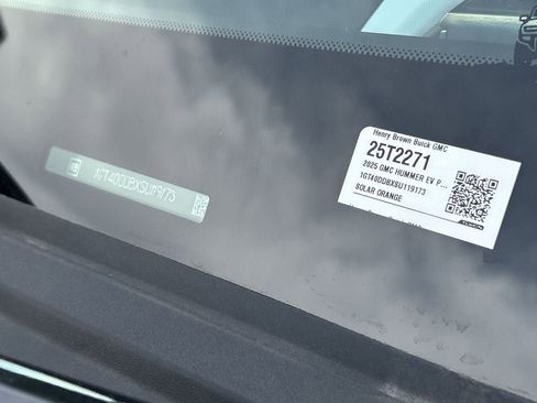 New 2025 GMC Hummer EV 3X image 35