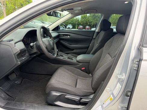 Certified 2024 Honda Accord LX image 11