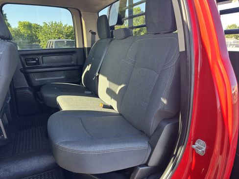 Used 2020 RAM 5500 Tradesman w/ Chrome Appearance Group AWD/4WD image 20