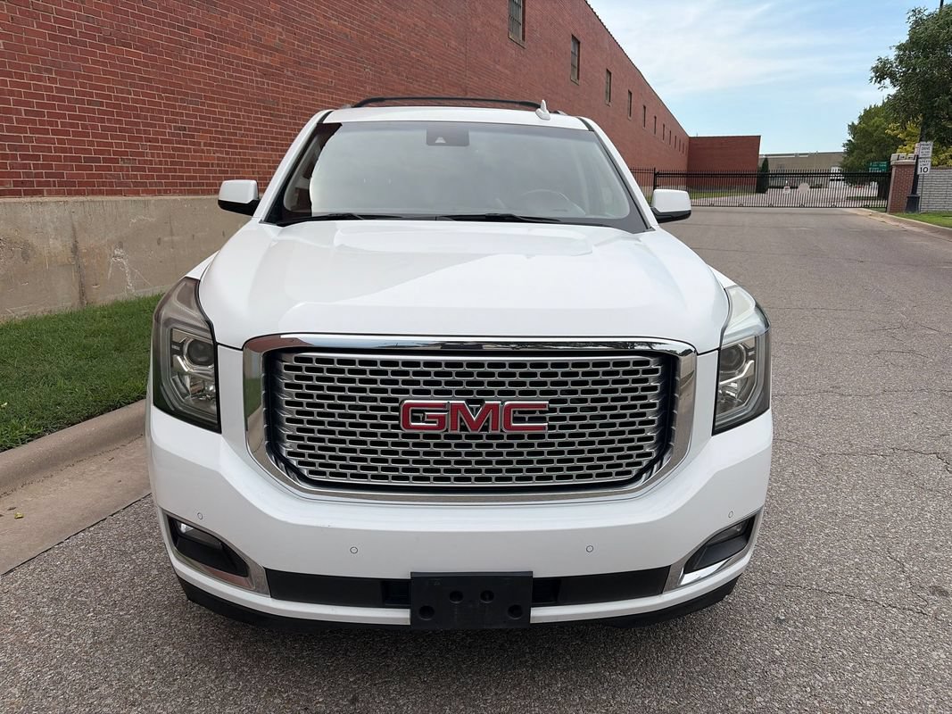 Used 2016 GMC Yukon Denali w/ Open Road Package AWD/4WD image 5