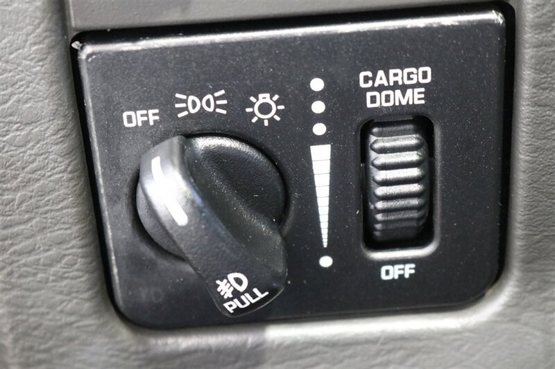 Used 2005 Dodge Ram 3500 Truck SLT w/ Quad Cab Big Horn Value Group AWD/4WD image 93