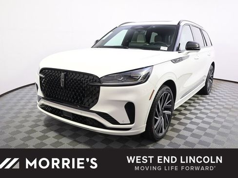 New 2026 Lincoln Aviator Black Label AWD/4WD image 1