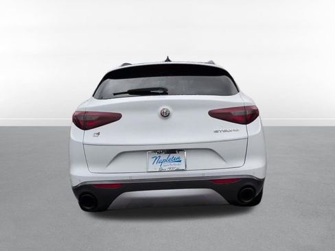 Used 2022 Alfa Romeo Stelvio Ti AWD/4WD image 6