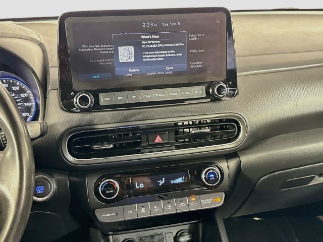 Used 2023 Hyundai Kona SEL w/ Convenience Package FWD image 17
