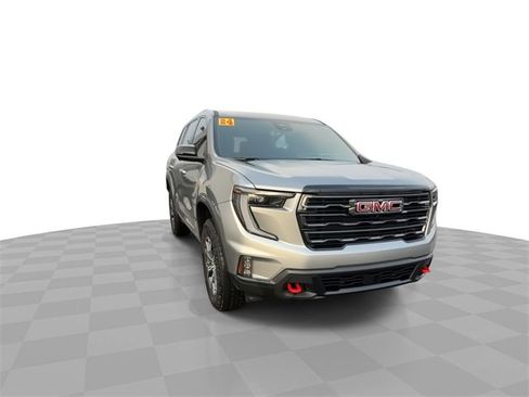 Certified 2024 GMC Acadia AT4 w/ Luxury Package image 3