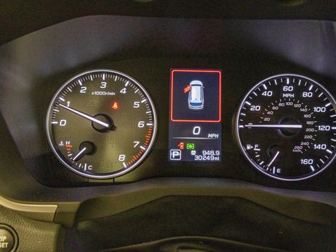Used 2023 Subaru Ascent Limited AWD/4WD image 33