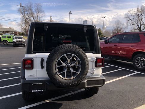 New 2026 Jeep Wrangler Sport S image 18