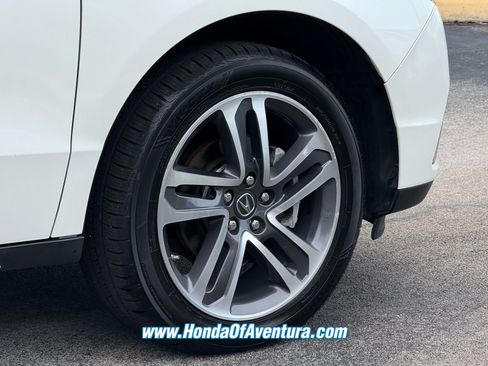 Used 2018 Acura MDX w/ Advance & Entertainment Pac FWD image 7
