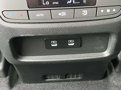 New 2026 Honda Pilot EX-L image 7