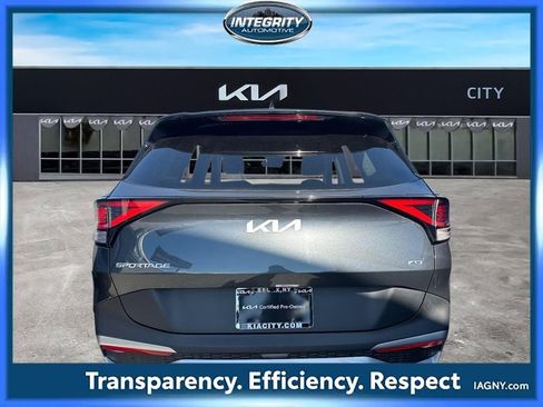 Certified 2024 Kia Sportage LX image 4