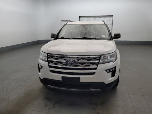 Used 2018 Ford Explorer XLT image 15