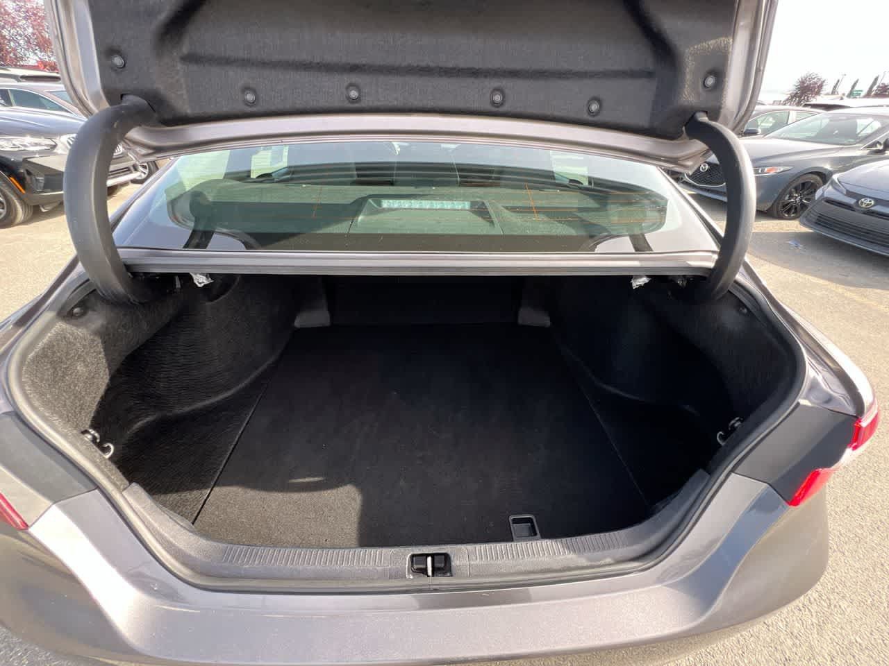Used 2023 Toyota Camry SE FWD image 26