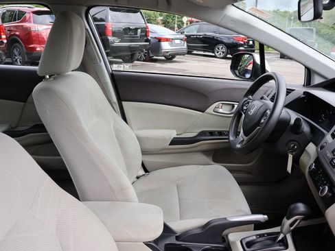 Used 2012 Honda Civic LX image 8