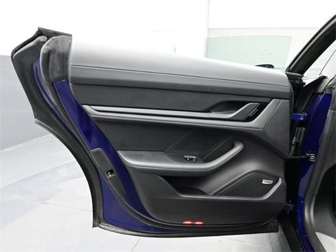 Certified 2020 Porsche Taycan 4S image 13
