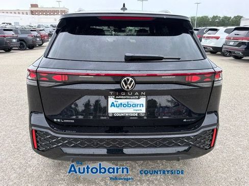 New 2026 Volkswagen Tiguan SEL R-Line AWD/4WD image 5