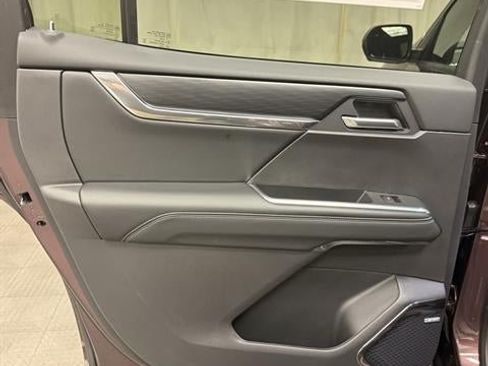 New 2026 GMC Acadia Elevation w/ LPO, Floor Liner Package FWD image 23