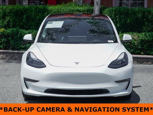 Used 2022 Tesla Model 3 Long Range AWD/4WD image 3