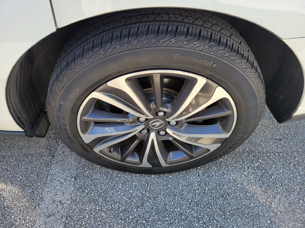 Certified 2020 Acura MDX w/ Technology Package FWD image 5