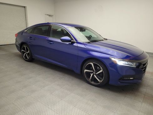 Used 2018 Honda Accord Sport image 11