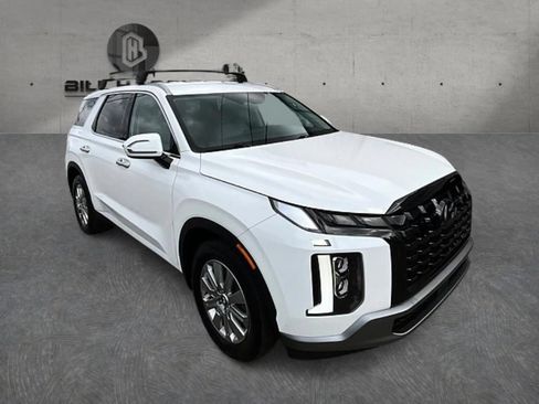 Used 2023 Hyundai Palisade SEL AWD/4WD image 4