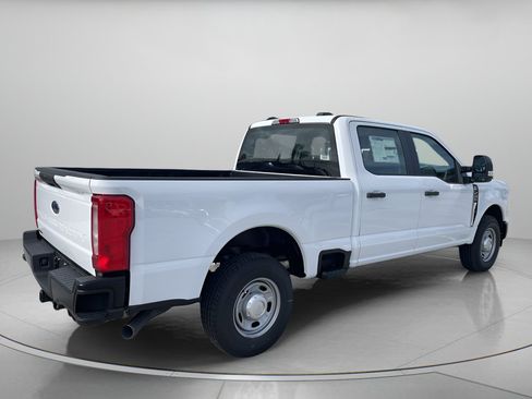 New 2026 Ford F250 XL RWD image 4
