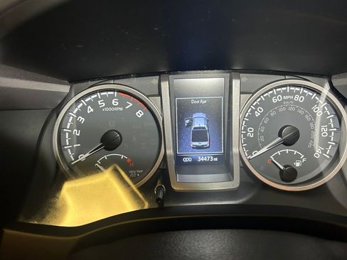 Certified 2023 Toyota Tacoma SR5 w/ Technology Package image 21