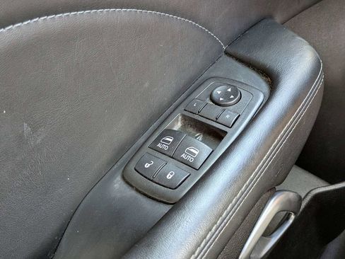 Used 2021 Dodge Challenger SXT w/ Plus Package RWD image 22