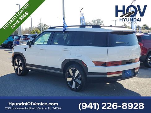 Certified 2026 Hyundai Santa Fe Limited image 8