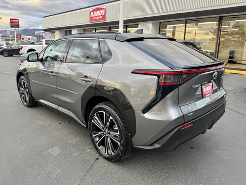 Used 2024 Toyota bZ4X AWD w/ Weather Package image 9