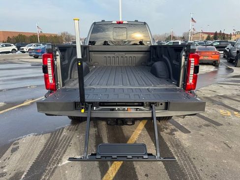 New 2026 Ford F250 Lariat w/ Black Appearance Package image 11