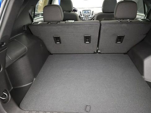 Used 2024 Chevrolet Equinox LT image 25