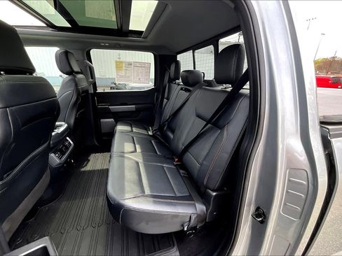 Used 2022 Ford F150 Lariat w/ Equipment Group 502A High image 29