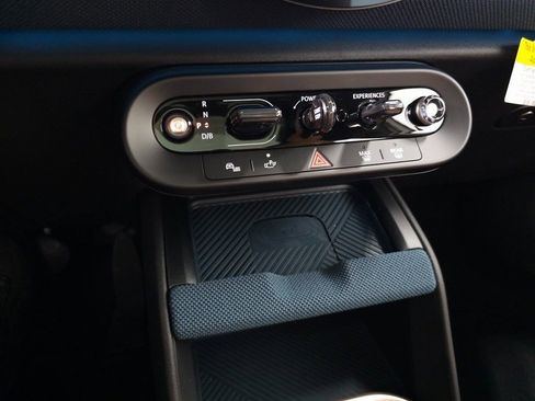 New 2025 MINI Cooper Countryman SE w/ Comfort Package Max image 32